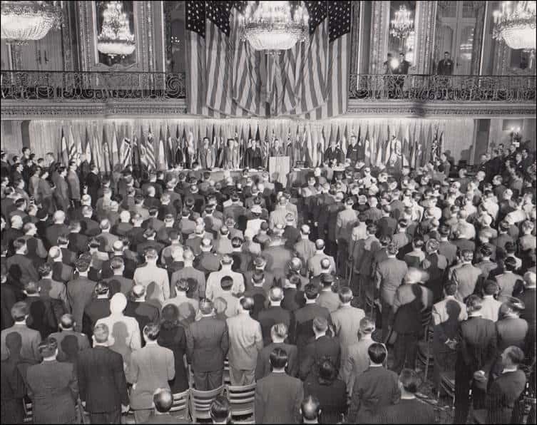 Chicago, 1944 : signature de la Convention internationale de l'aviation civile